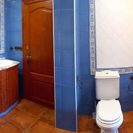 Casa Con Piscina Privada * Винарос